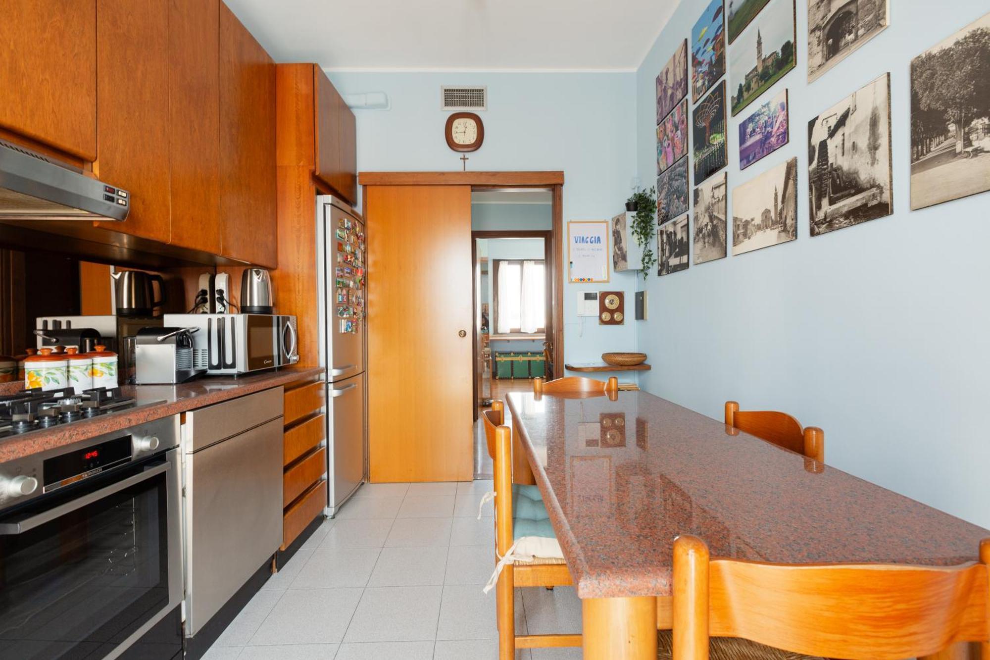 Appartamento Roomy With Main Comfort *